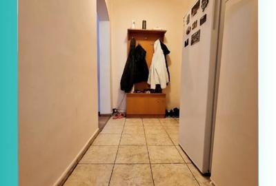 Apartament cu 2 camere decomandat în Cornișa - 2