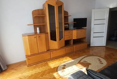 Apartament cu 3 camere decomandat în Central - 3