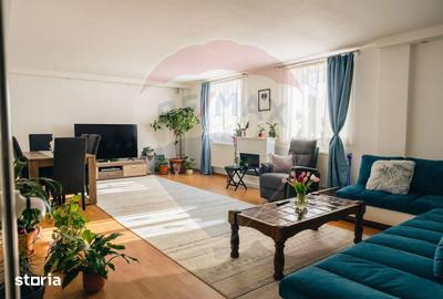 Casă cu 8 camere cu Teren 946 Mp în Central - 16