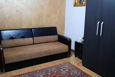Apartament cu 2 camere decomandat în Lacu - 1