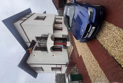 Casă cu 5 camere cu Teren 360 Mp în Cornetu - 2