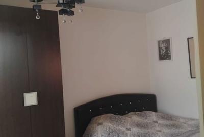 Apartament cu 3 camere semidecomandat în Sat Vacanță - 12