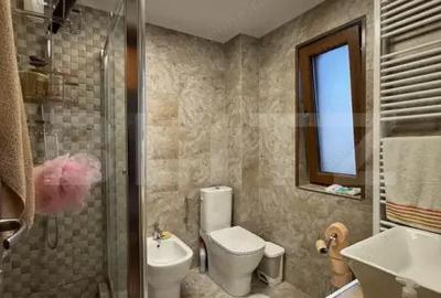 Casă cu 1 camere cu Teren 2018 Mp în Podari - 19