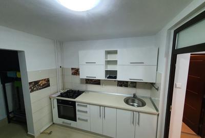 Apartament cu 2 camere decomandat în 1 Decembrie 1918 - 2