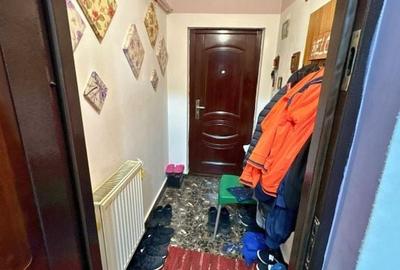 Apartament 3 camere decomandat ( balcon si două pivnițe) - 9