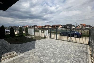 Apartament cu 2 camere în Sânpetru - 8