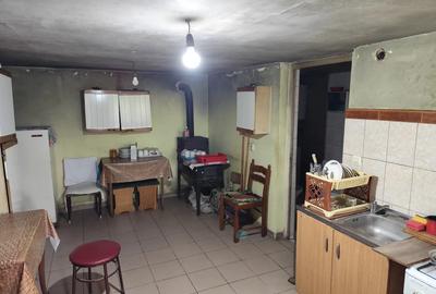 Casa ?i teren 2500 mp+ teren agricol 3000 mp in comuna Ciocane?ti CL - 9