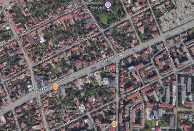 Teren de 706 mp, în Central