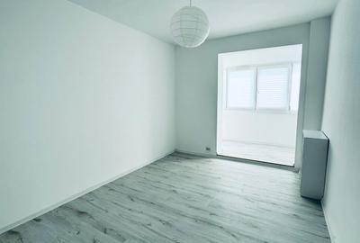 Apartament cu 3 camere semidecomandat în Titan - 15