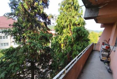 Apartament 3 camere – 95 mp, zona centrală, Casa de Cultură, ,etaj 3 - 9