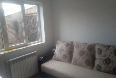 Apartament cu 2 camere decomandat în P-ța Victoriei - 2