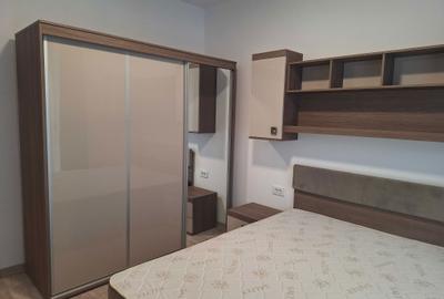Apartament cu 3 camere decomandat în Drumul Taberei - 3