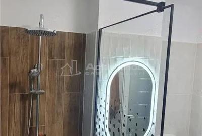 Apartament cu 3 camere decomandat în Micro 17 - 2