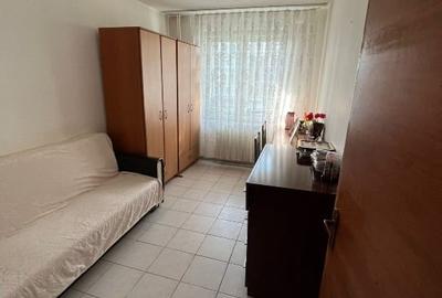 Vanzare apartament 4 camere - 6