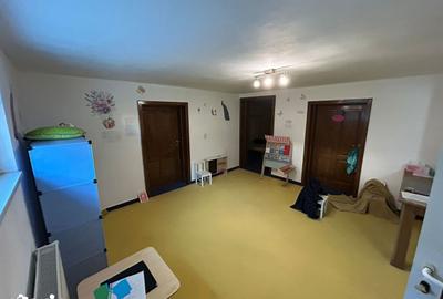 Casă cu Teren 1000 Mp în Central - 2