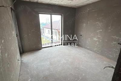 Casă cu 7 camere cu Teren 250 Mp în Central - 1