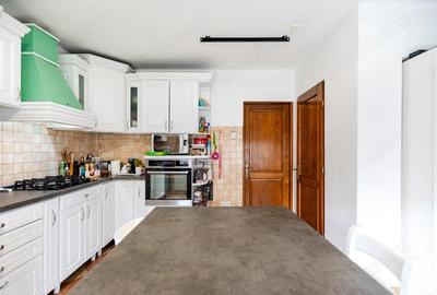 Casă cu Canalizare în Ghiroda - 5