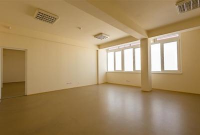 Edificu: Birouri, Centru medical/ comercial acces facil, componenta si dotari ap - 25
