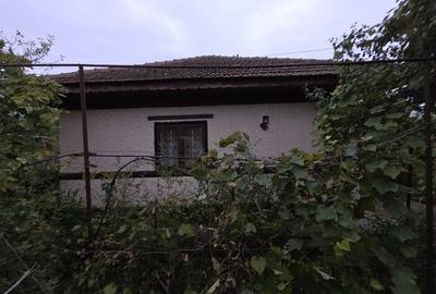 Casa parter comuna Nuci-Micsunesti-Ilfov- 30 minute capitala - 5