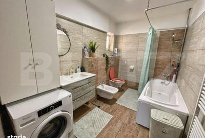 Apartament cu 3 camere semidecomandat în Calea București - 3