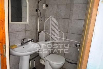 Garsonieră nedecomandată, mobilată în Girocului - 4