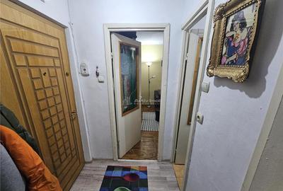 Resita, Garsoniera, Mobilata Utilata, Calea Caransebesului - 9