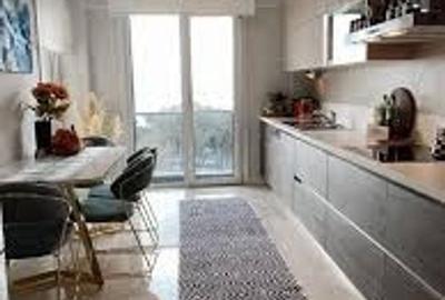 Apartament cu 2 camere decomandat în Theodor Pallady