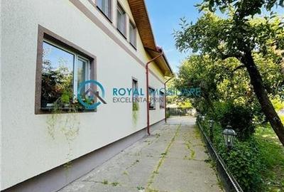 Royal Imobiliare - Vanzare Vila cu 6 camere zona B-dul Bucuresti - 20