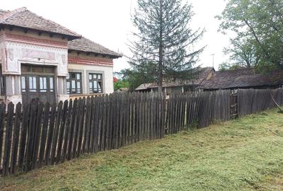 Casă cu 4 camere în Central - 6