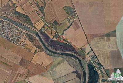 Teren Construcții intravilan de 80000 mp, în Sud-Est - 2