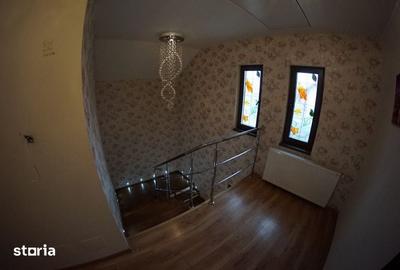 Casă cu 5 camere cu Teren 300 Mp în Apahida - 16