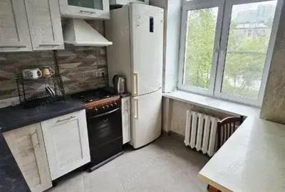 Apartament cu 3 camere decomandat în Militari - 2