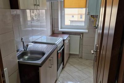 Garsonieră decomandată în Mărăței - 2