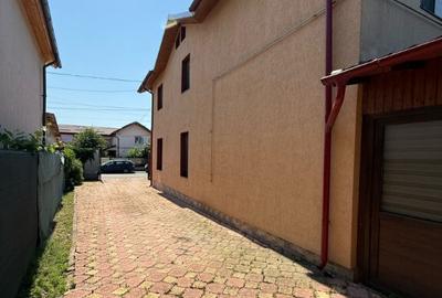 Casa moderna de vanzare - zona 8 MARTIE - Ploiesti Casa moderna de vanzare - zona 8 MARTIE - Ploiesti - 3