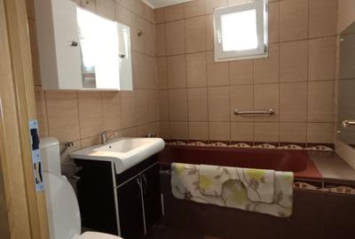 Inchiriere 4 camere - Teiul Doamnei - Colentina - Sectia 7 Politie - 7