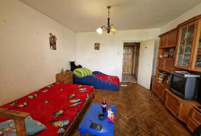 Str. Brasov - vis-a-vis de Plaza, vanzare garsoniera - 3