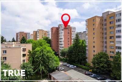 Apartament cu 3 camere decomandat, mobilat în 1848 - 2