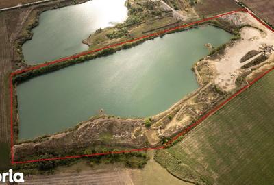 Teren de 166000 mp, în Borș