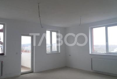 Apartament spatios bloc nou 3 camere  96 mp zona linistita in Cisnadie - 9