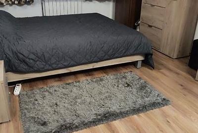 Garsonieră decomandată în Gura Văii - 1