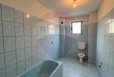 VILĂ IMPRESIONANTĂ DE VÂNZARE – BUGHEA DE SUS, ARGES - 12