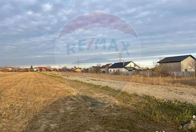 Teren de 4672 mp, în Câmpineanca - 4