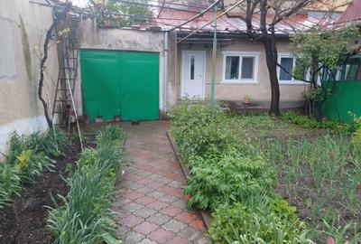 Casă cu 4 camere cu Canalizare în Coiciu - 2