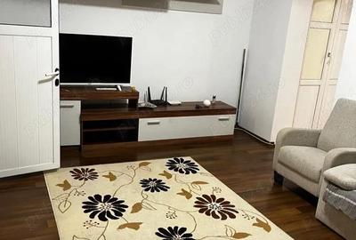 Casă cu 2 camere decomandat în Casa de Cultură - 3