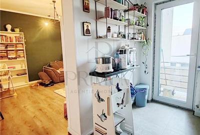 Apartament cu 3 camere semidecomandat în Ghiroda - 5