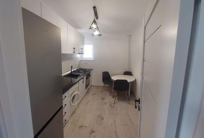 Apartament cu 2 camere semidecomandat, mobilat în Far - 13