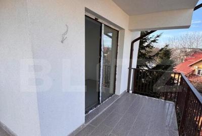 Apartament de vanzare, cu 2 camere, 82 mp, zona Bucurestii N - 5