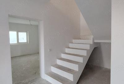 Casă cu 5 camere în Miroslava - 9