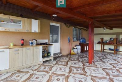 Casă cu 5 camere cu Teren 439 Mp în Central - 14