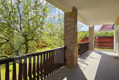 Casă cu 2 camere cu Teren 302 Mp în Spitalului